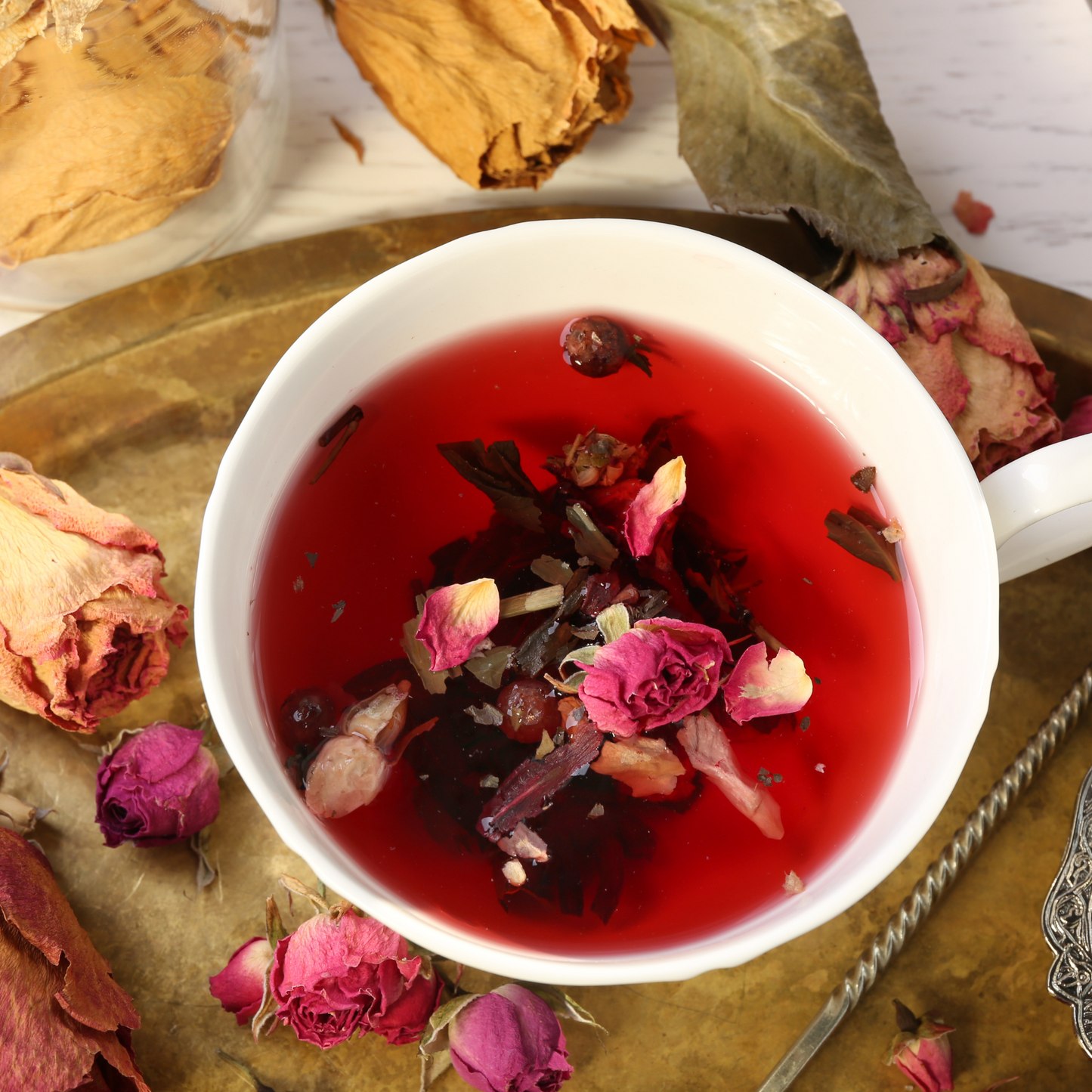 Rose petal powder for tea
